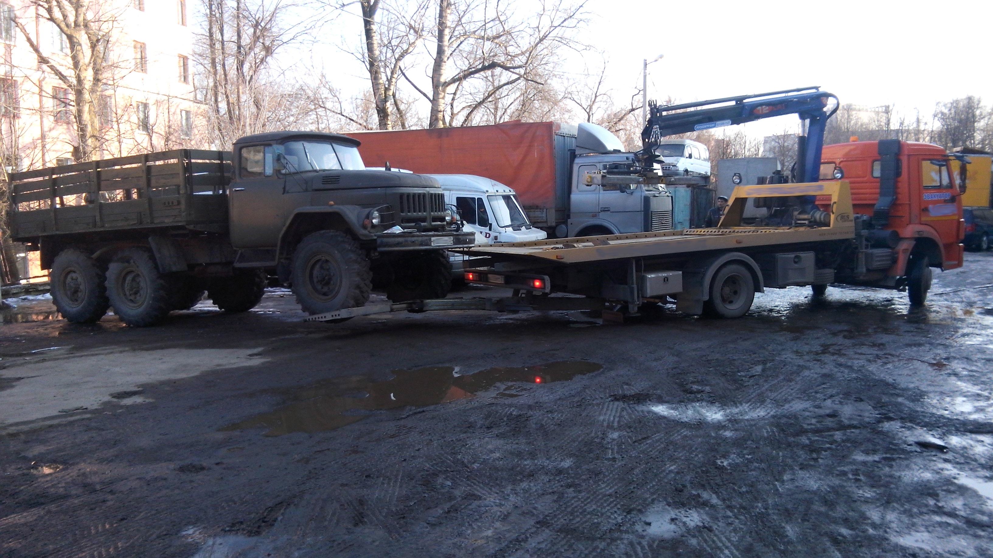 Фото эвакуатора с манипулятором