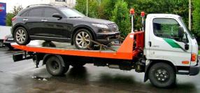 Фото эвакуации авто с поломкой
