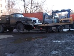 Фото эвакуатора с кран манипулятором